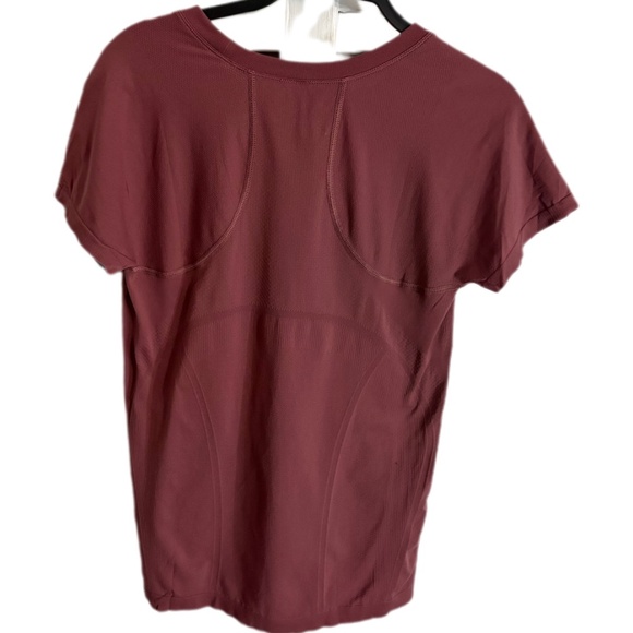 Athletica Women’s SZ L Momentum Tee Shirt Seamless Fitted Dusty Rose - Picture 2 of 6